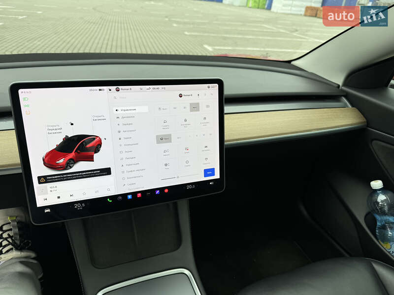Седан Tesla Model 3 2020 в Коломые