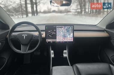 Седан Tesla Model 3 2019 в Владимире