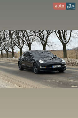 Седан Tesla Model 3 2019 в 