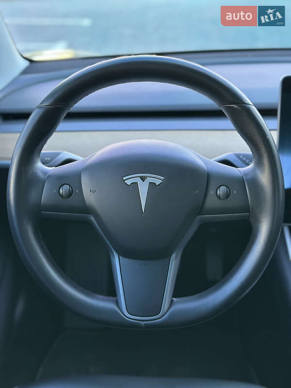 Седан Tesla Model 3 2019 в Луцьку фото 14 Седан Tesla Model 3 2019 в Луцьку