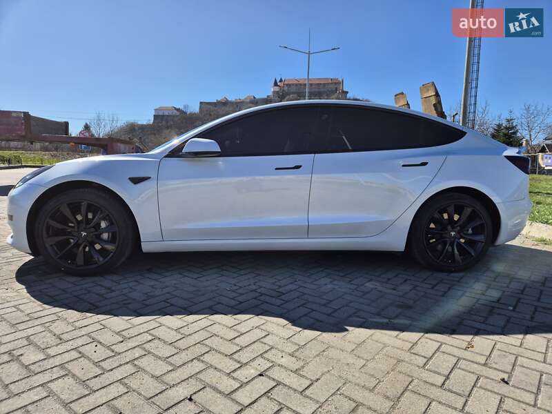 Седан Tesla Model 3 2020 в Мукачевому фото 6 Седан Tesla Model 3 2020 в Мукачевому
