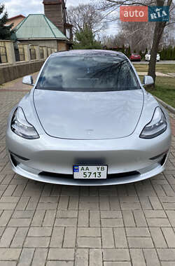Седан Tesla Model 3 2018 в 