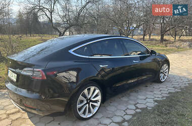 Седан Tesla Model 3 2018 в 