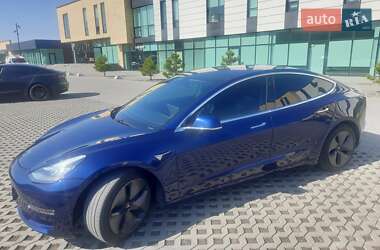 Седан Tesla Model 3 2018 в 