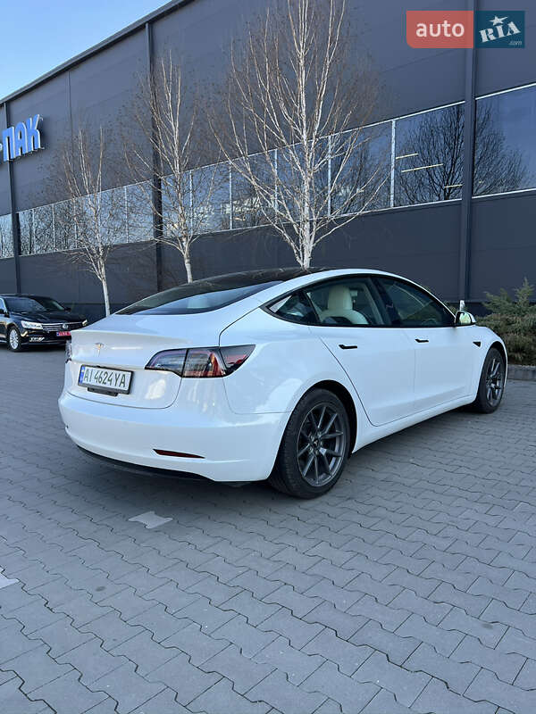 Седан Tesla Model 3 2021 в Білій Церкві