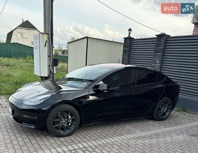 Tesla Model 3 2018