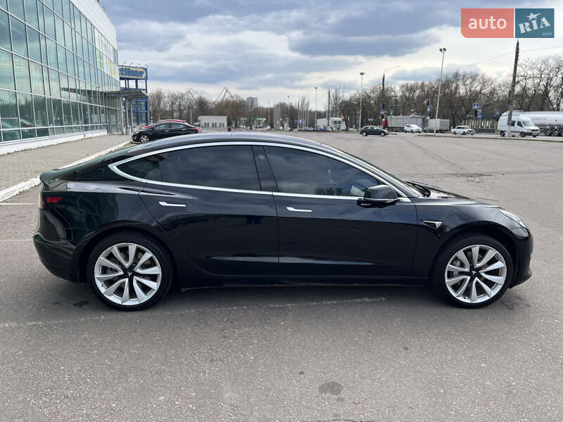 Седан Tesla Model 3 2018 в Николаеве фото 7 Седан Tesla Model 3 2018 в Николаеве
