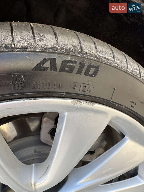 Седан Tesla Model 3 2019 в Тернополі