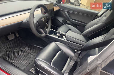 Седан Tesla Model 3 2019 в Самборе