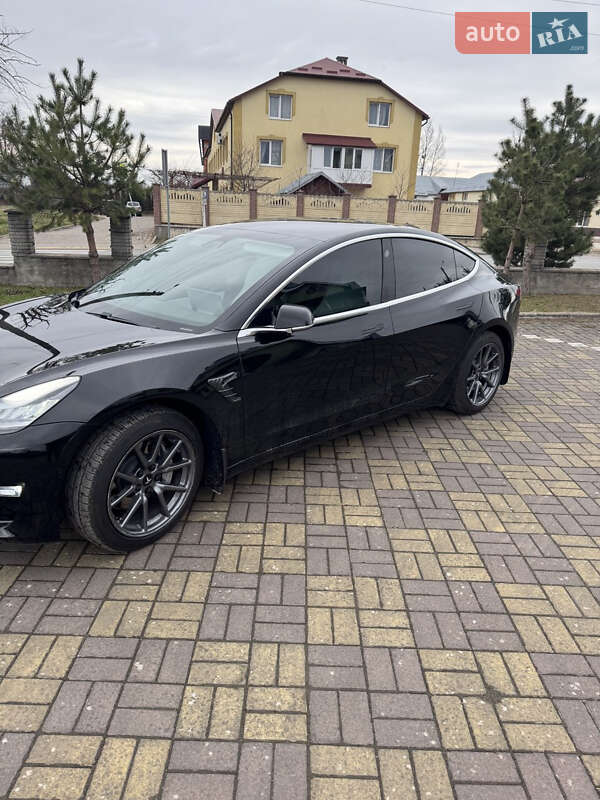 Седан Tesla Model 3 2020 в Самборі фото 6 Седан Tesla Model 3 2020 в Самборі