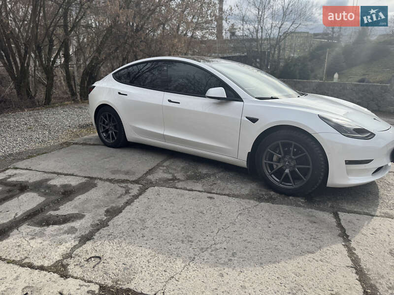 Седан Tesla Model 3 2021 в Шепетовке фото 3 Седан Tesla Model 3 2021 в Шепетовке