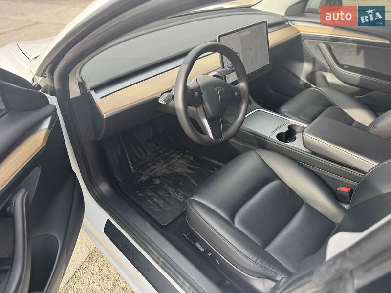 Седан Tesla Model 3 2021 в Шепетовке фото 10 Седан Tesla Model 3 2021 в Шепетовке