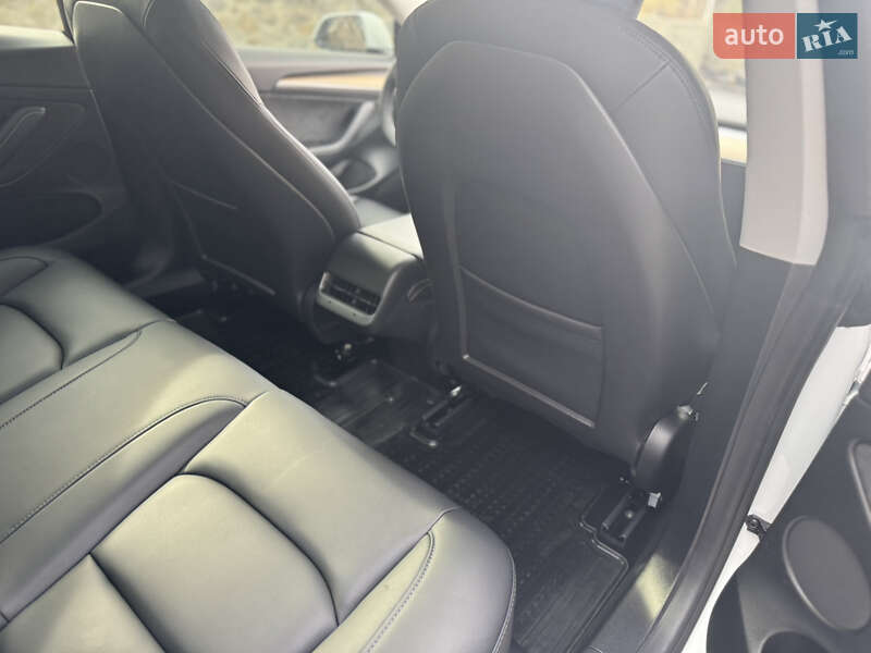 Седан Tesla Model 3 2021 в Шепетовке фото 14 Седан Tesla Model 3 2021 в Шепетовке