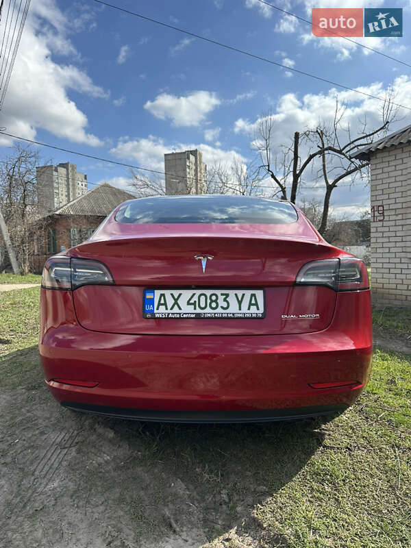 Седан Tesla Model 3 2019 в Харькове