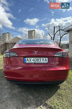 Седан Tesla Model 3 2019 в 