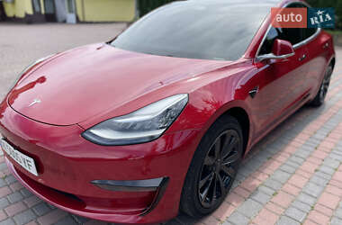 Седан Tesla Model 3 2018 в 