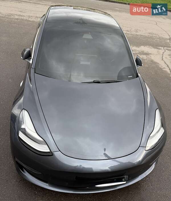 Седан Tesla Model 3 2019 в Харкові