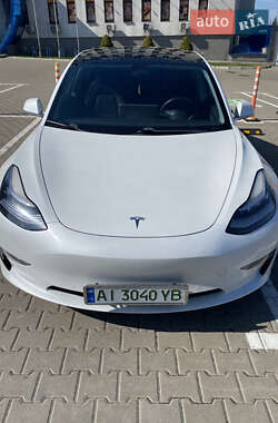 Седан Tesla Model 3 2019 в 