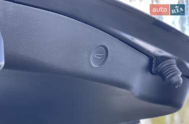 Седан Tesla Model 3 2022 в Ровно