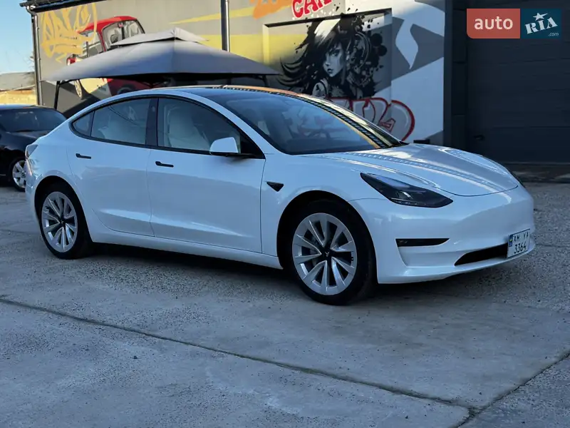 Tesla Model 3
