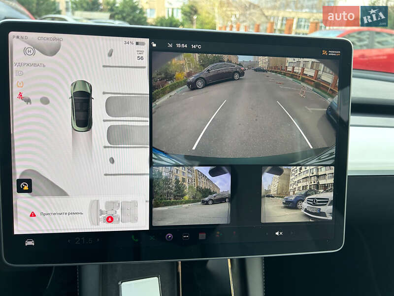 Седан Tesla Model 3 2023 в Одессе