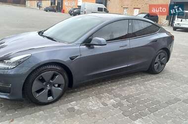 Седан Tesla Model 3 2022 в Львові