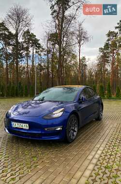 Седан Tesla Model 3 2018 в 