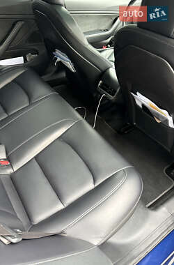 Седан Tesla Model 3 2018 в 