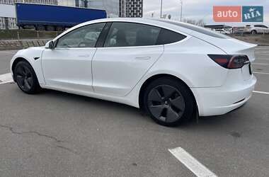 Седан Tesla Model 3 2019 в 