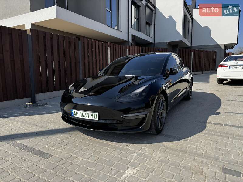 Седан Tesla Model 3 2022 в Днепре фото 6 Седан Tesla Model 3 2022 в Днепре