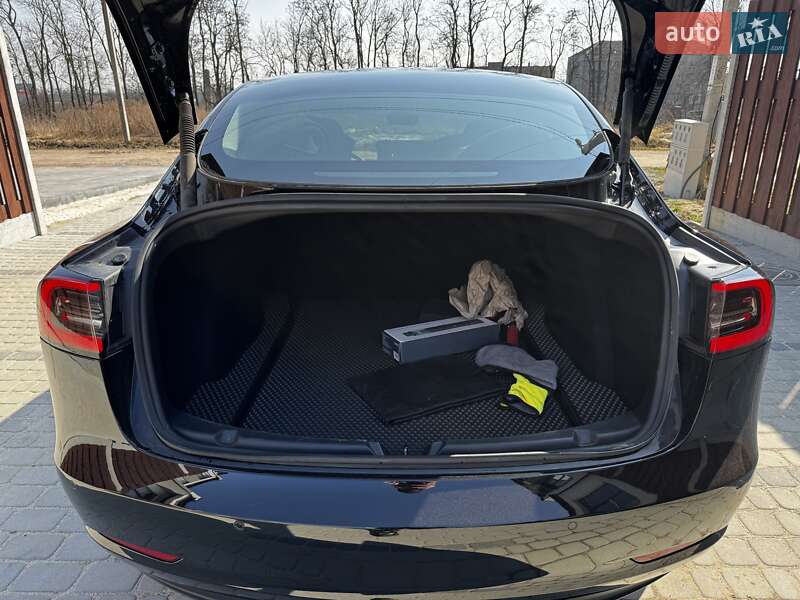 Седан Tesla Model 3 2022 в Днепре фото 14 Седан Tesla Model 3 2022 в Днепре