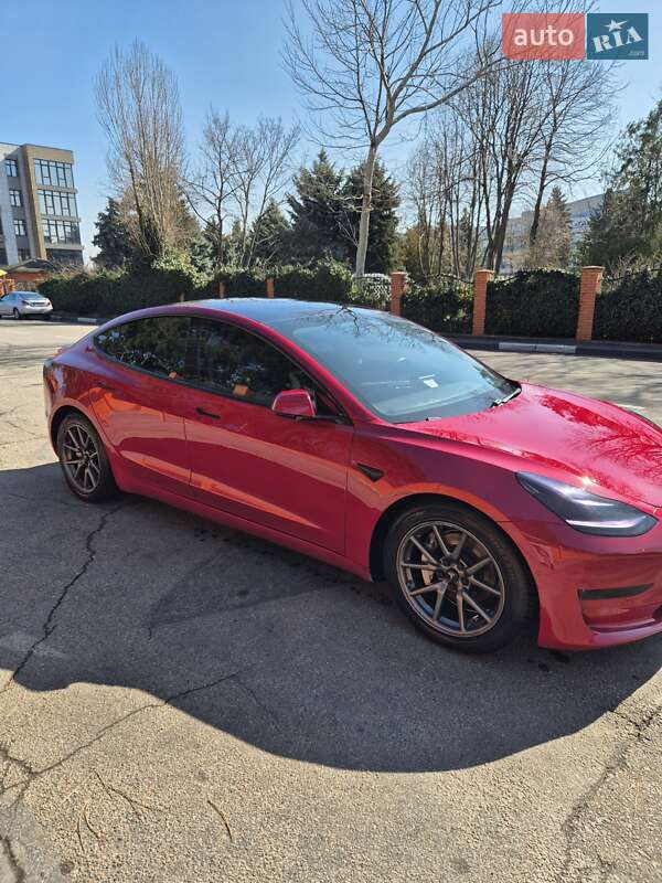 Седан Tesla Model 3 2019 в Одессе