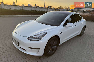 Седан Tesla Model 3 2019 в 