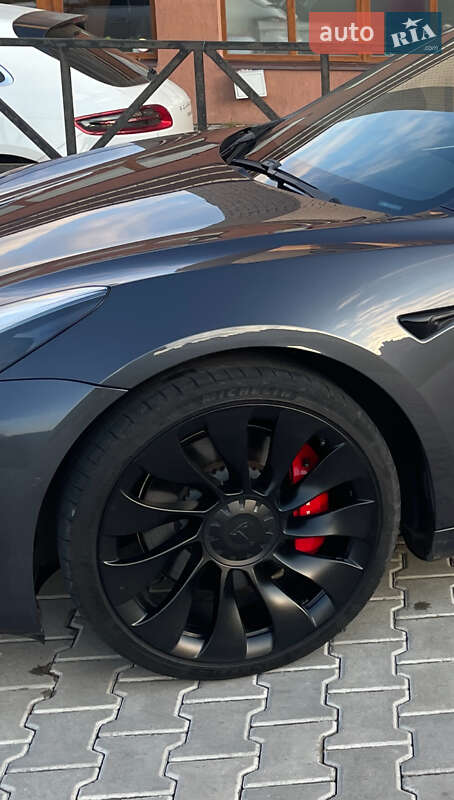 Седан Tesla Model 3 2021 в Одессе