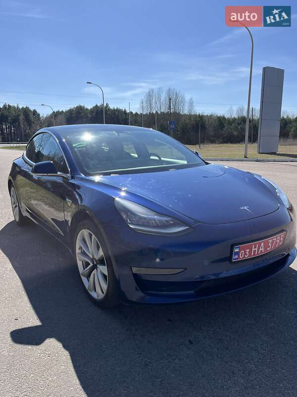 Седан Tesla Model 3 2019 в Ковеле