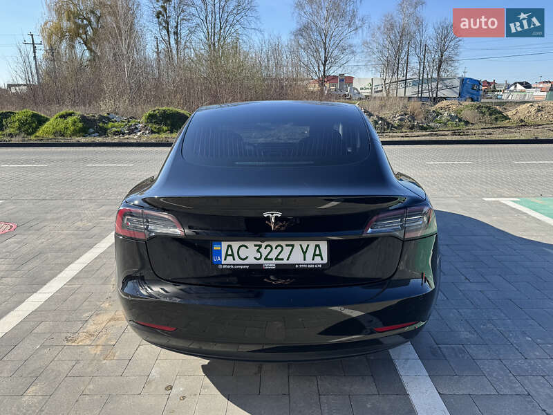 Седан Tesla Model 3 2019 в Луцке фото 4 Седан Tesla Model 3 2019 в Луцке