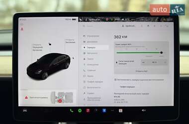 Седан Tesla Model 3 2018 в 