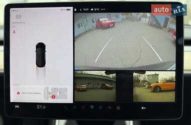 Седан Tesla Model 3 2018 в 