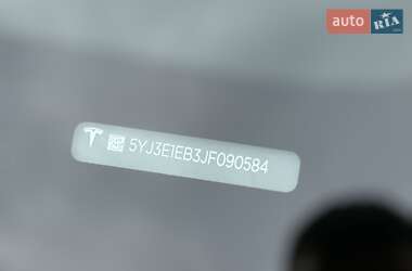 Седан Tesla Model 3 2018 в 