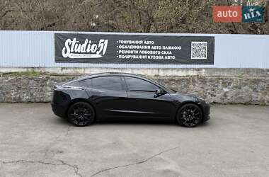 Седан Tesla Model 3 2018 в 