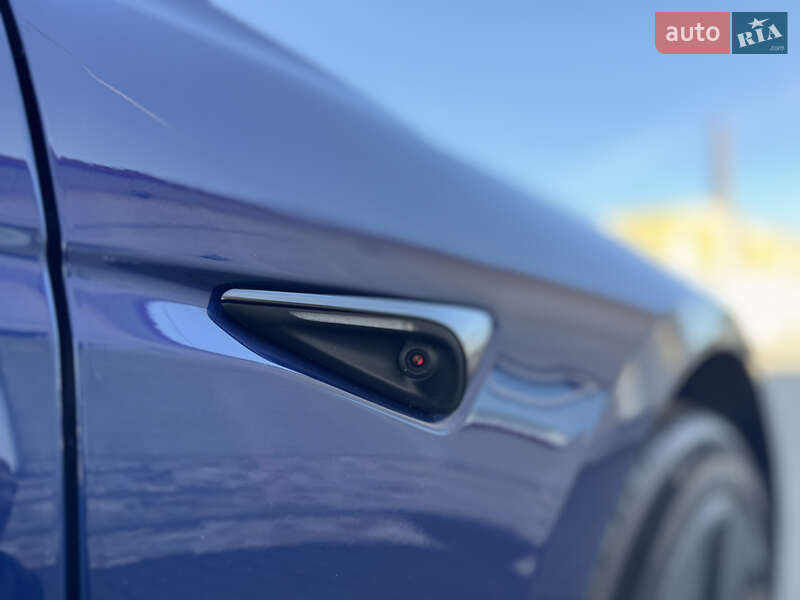 Седан Tesla Model 3 2024 в Луцке фото 10 Седан Tesla Model 3 2024 в Луцке
