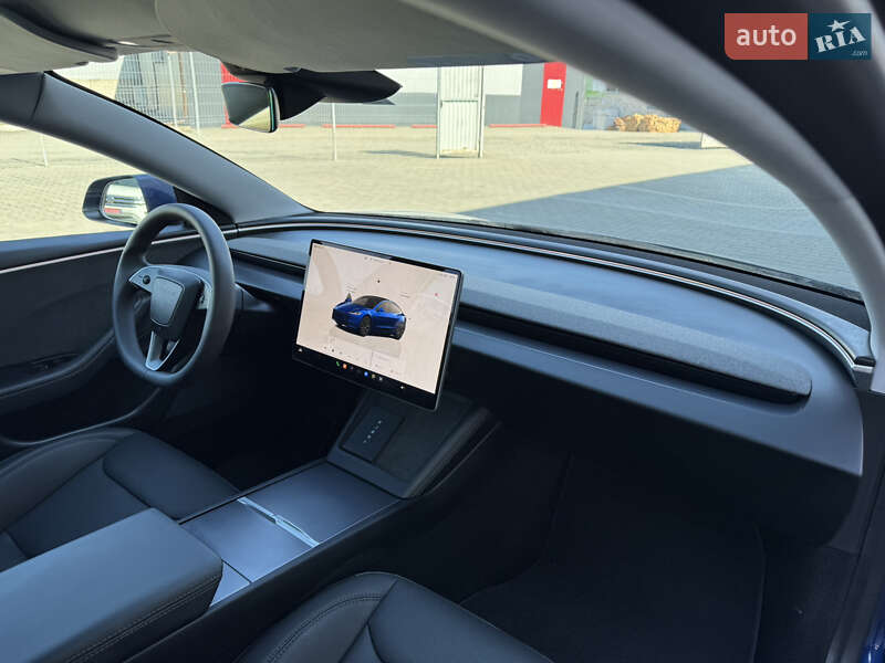 Седан Tesla Model 3 2024 в Луцке фото 35 Седан Tesla Model 3 2024 в Луцке