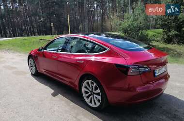 Седан Tesla Model 3 2018 в 