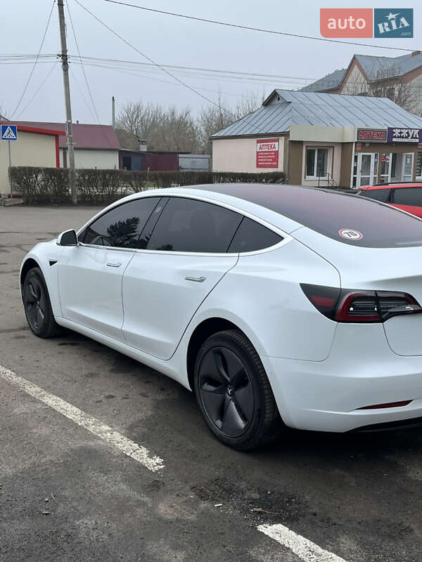 Седан Tesla Model 3 2018 в Хмельницькому