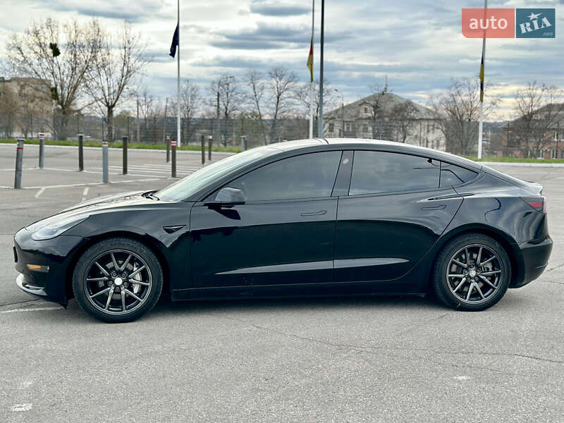 Седан Tesla Model 3 2018 в Харькове