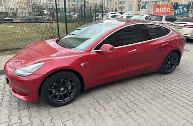 Седан Tesla Model 3 2018 в 
