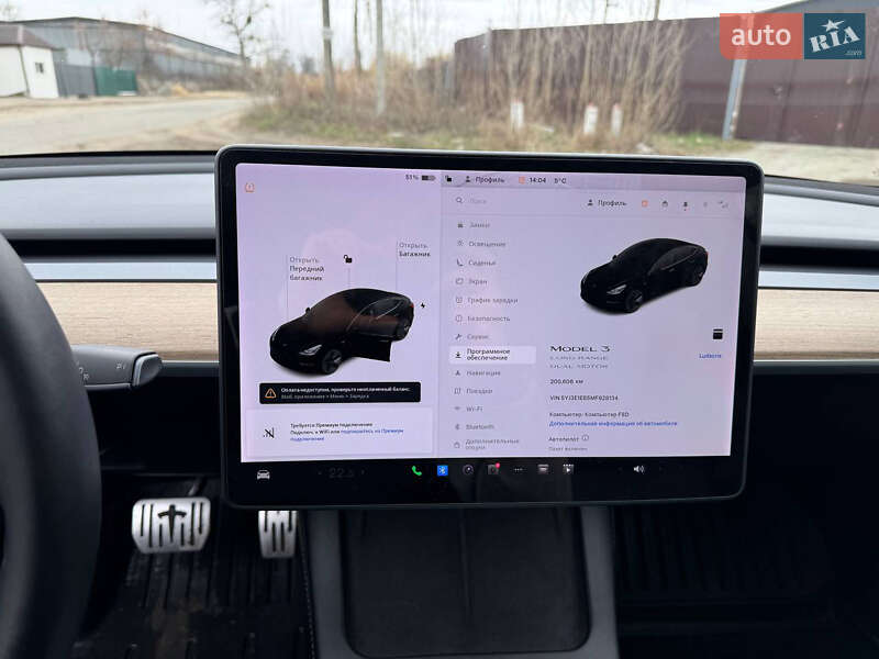 Седан Tesla Model 3 2021 в Буче