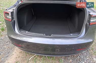 Седан Tesla Model 3 2018 в 