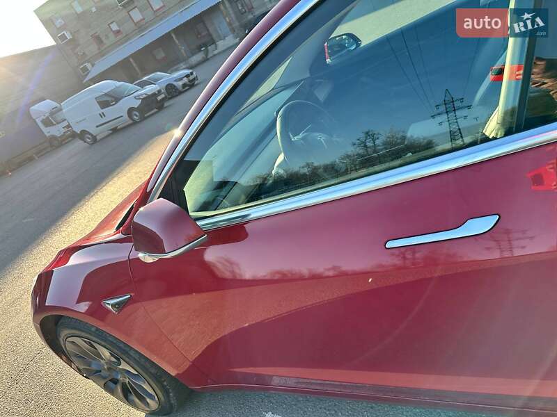 Седан Tesla Model 3 2019 в Днепре