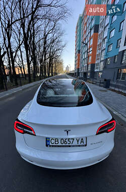 Седан Tesla Model 3 2018 в 